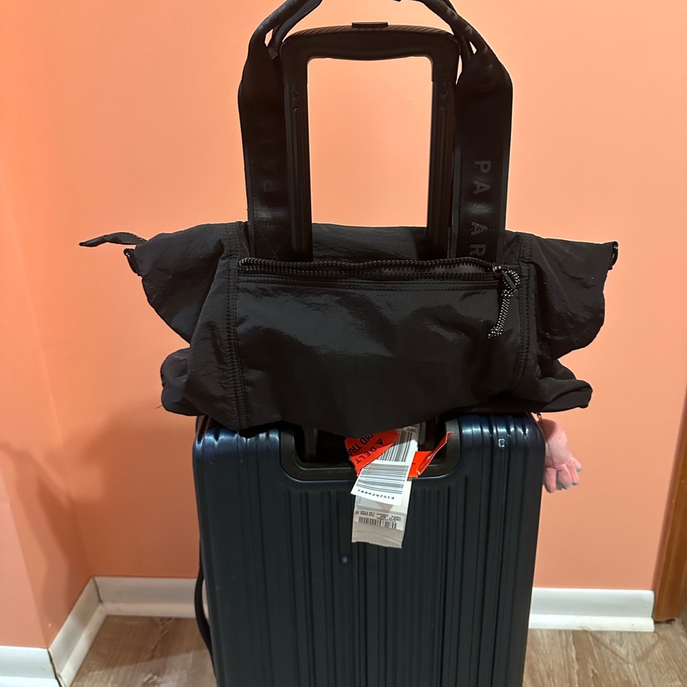 Pajar Canada Travel Bag, Black - Picture 5 of 11